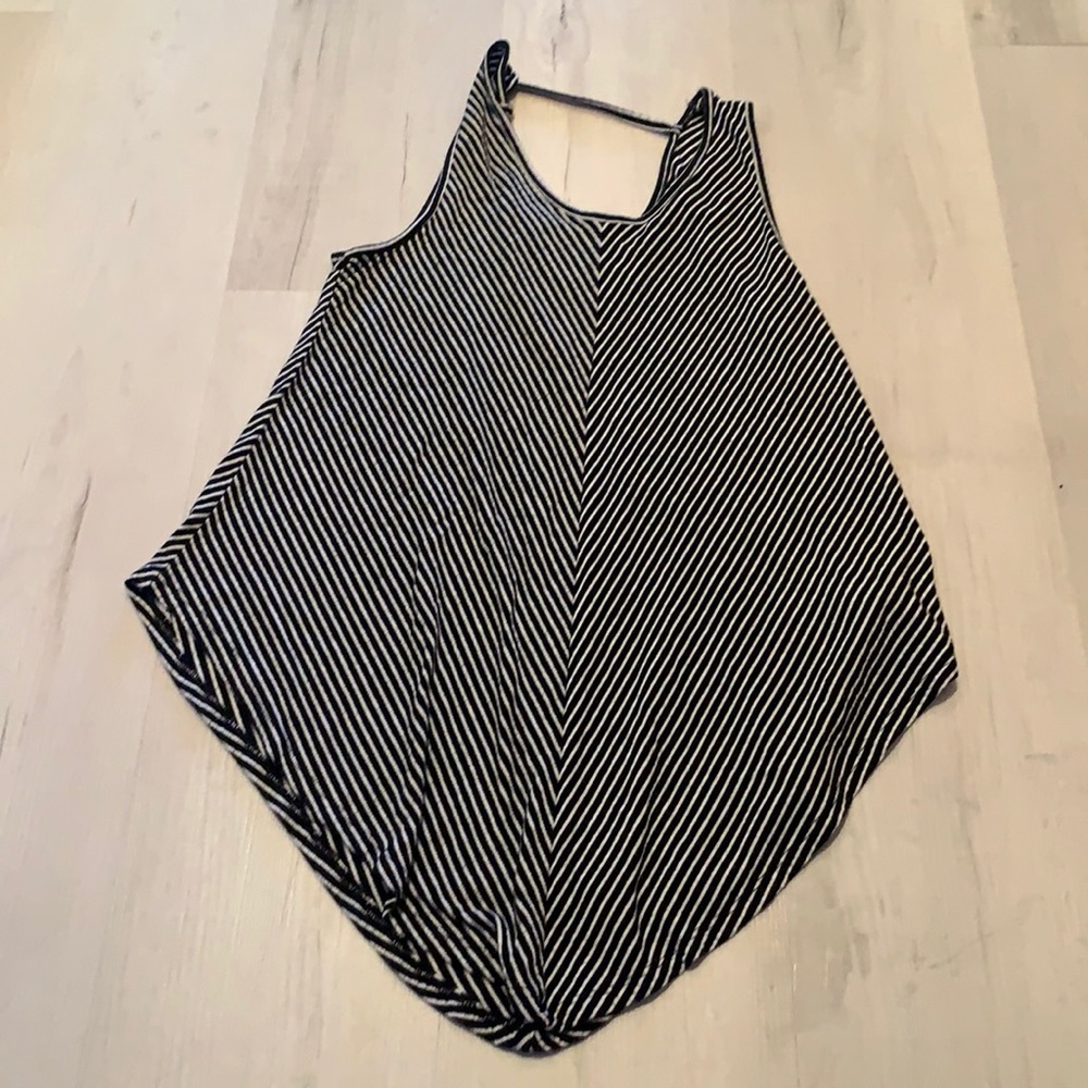 Kids XL patterned top